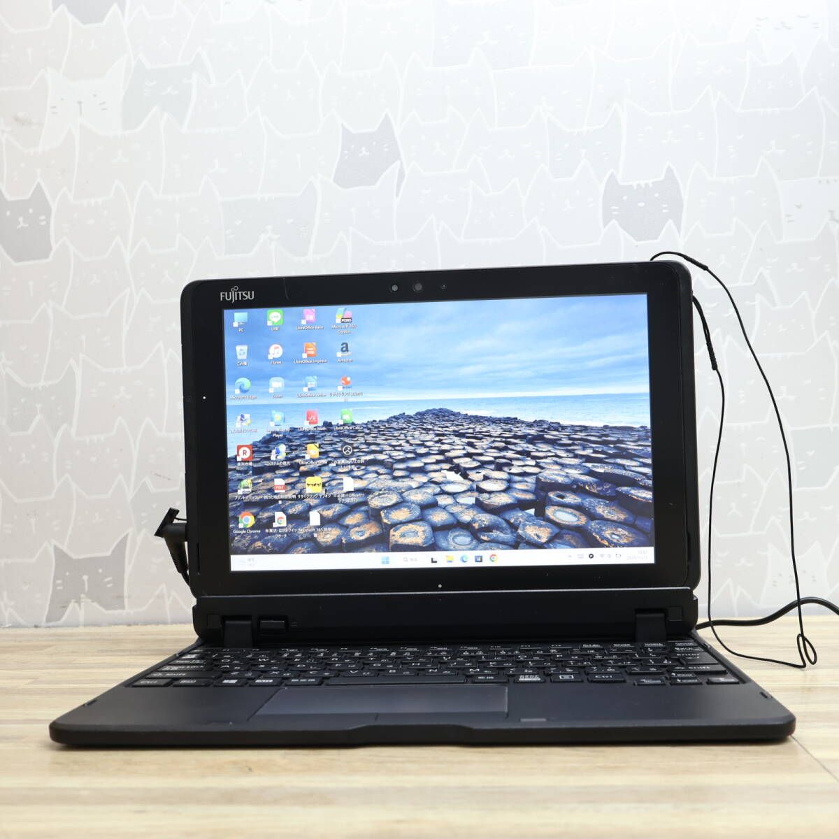 ☆防水☆超美品 SSD128GB メモリ8GB☆Q509/VE Webカメラ TypeC Celeron 