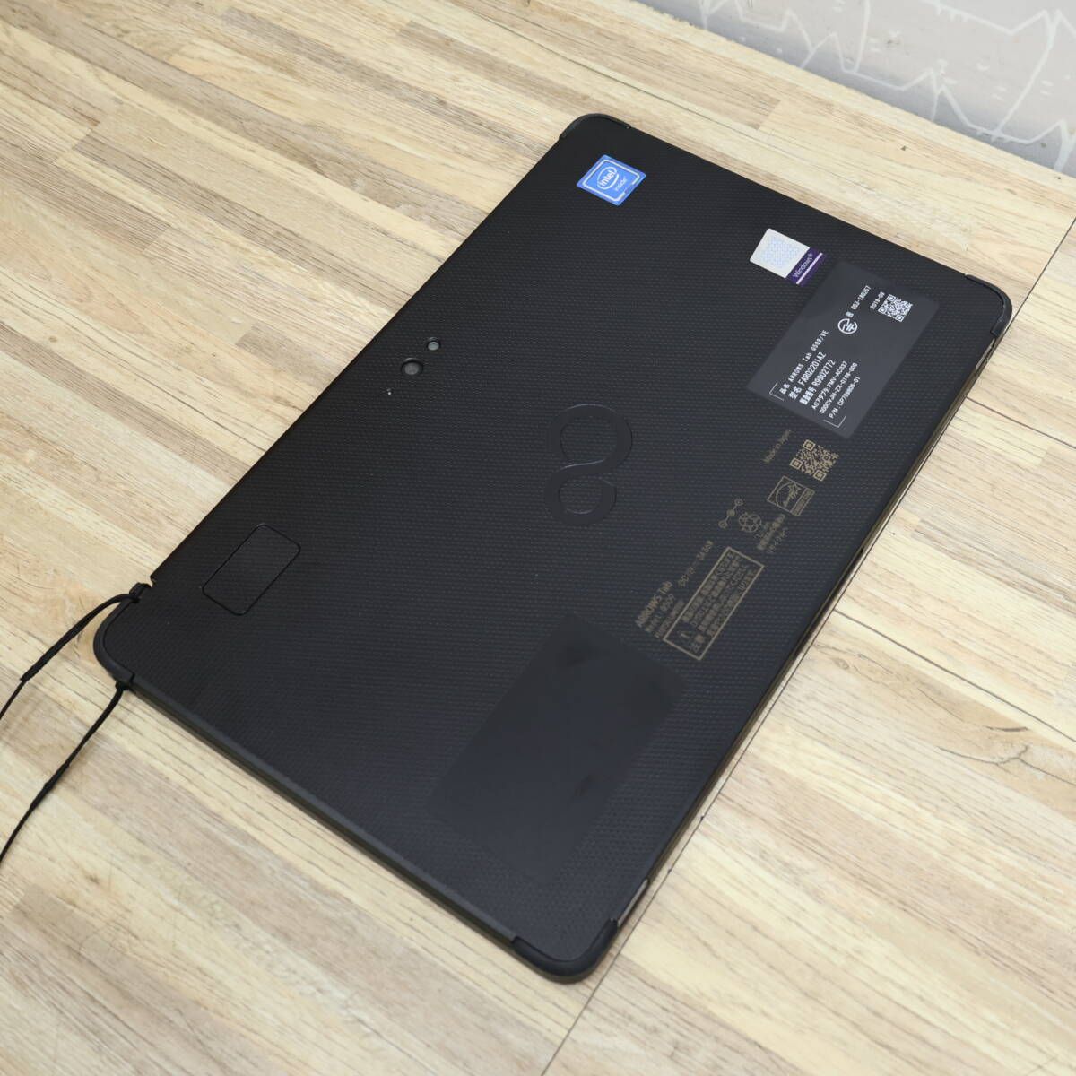 ☆防水☆美品 SSD128GB メモリ8GB☆Q509/VE Webカメラ TypeC 高解像度