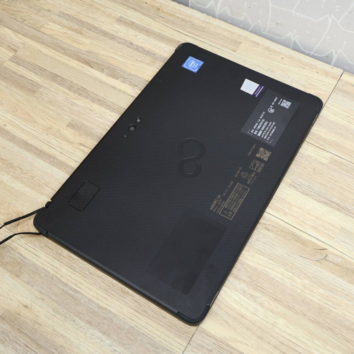 ☆防水☆美品 SSD128GB メモリ8GB☆Q509/VE Webカメラ TypeC 高解像度