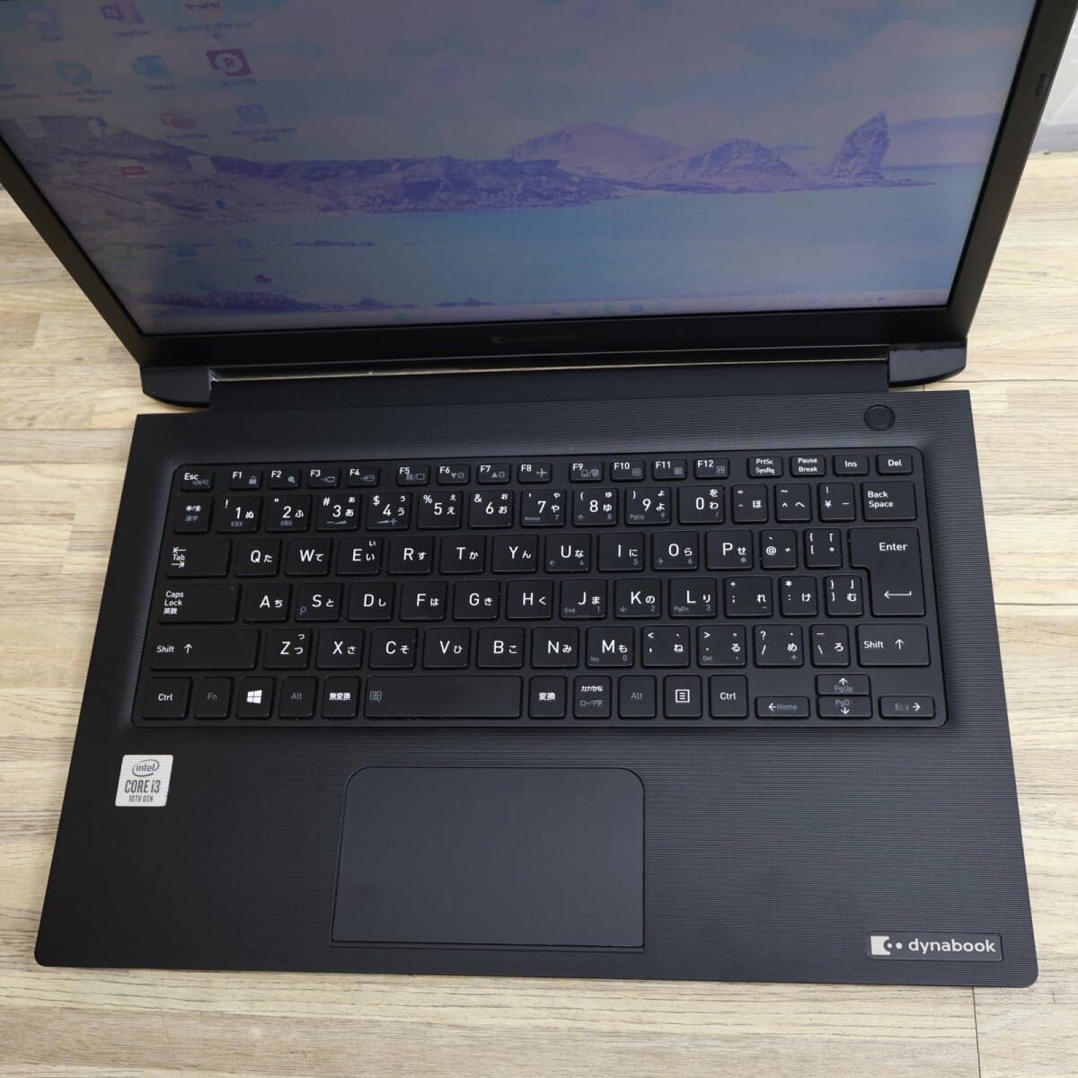 Win11高年式＆高性能10世代Corei3/メモリ16G/SSD/無線/カメラ Win11高年式＆高性能10世代Corei3/メモリ16G/SSD/無線/カメラ