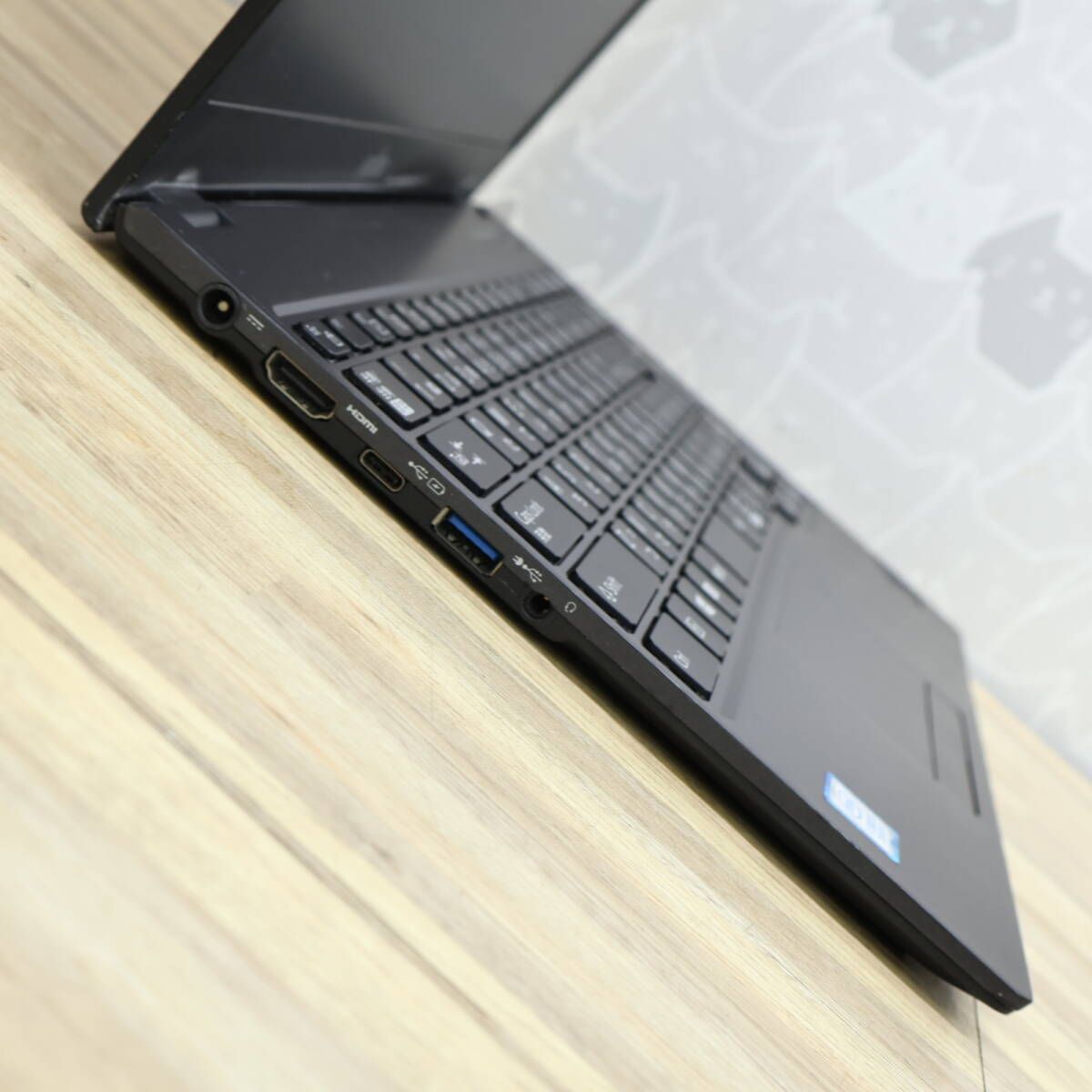 ☆美品 高性能7世代i3！SSD128GB☆WB3U Core i3-7130U Webカメラ TypeC