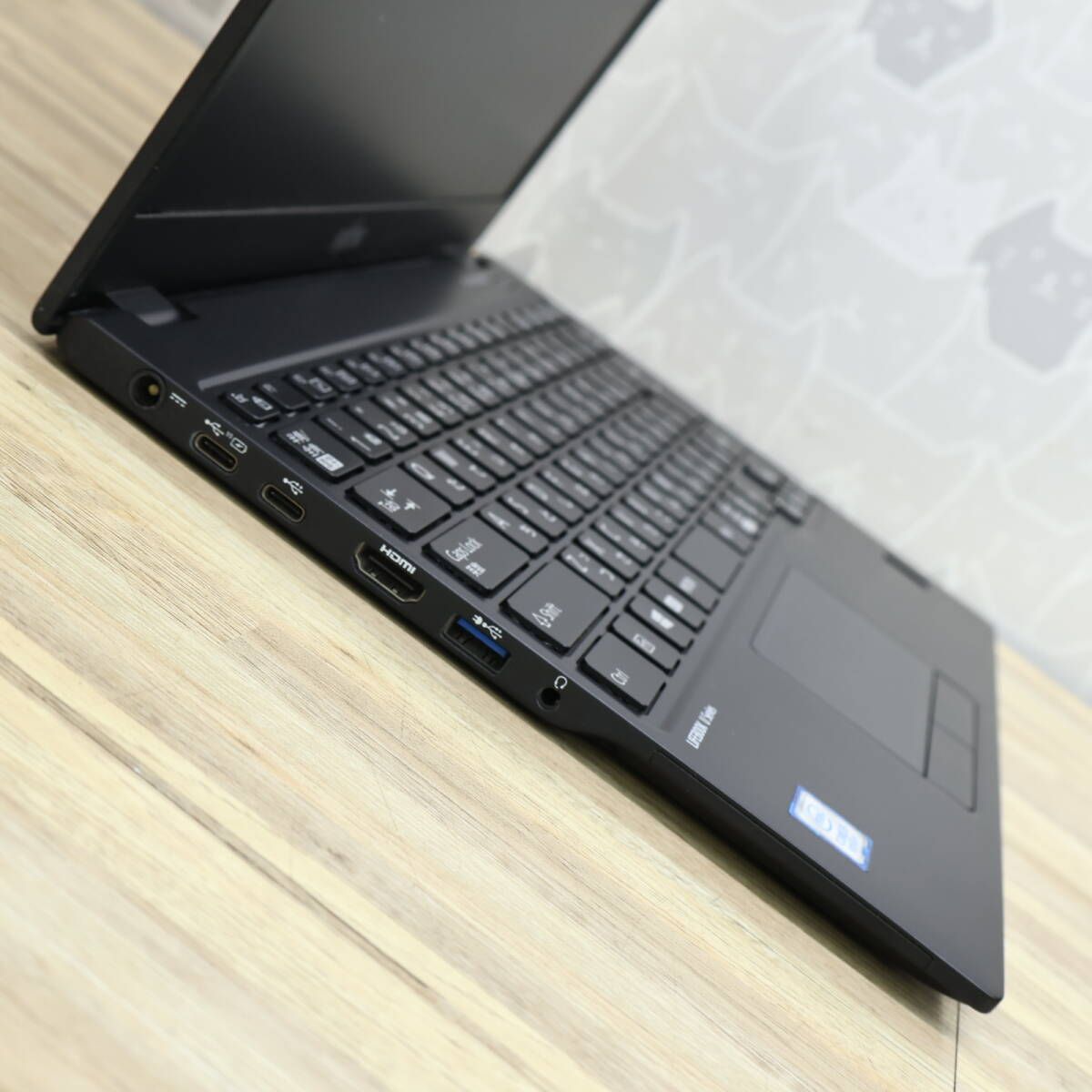 ☆超美品 高性能8世代4コアi5！新品SSD128GB☆U939/A Core i5-8365U