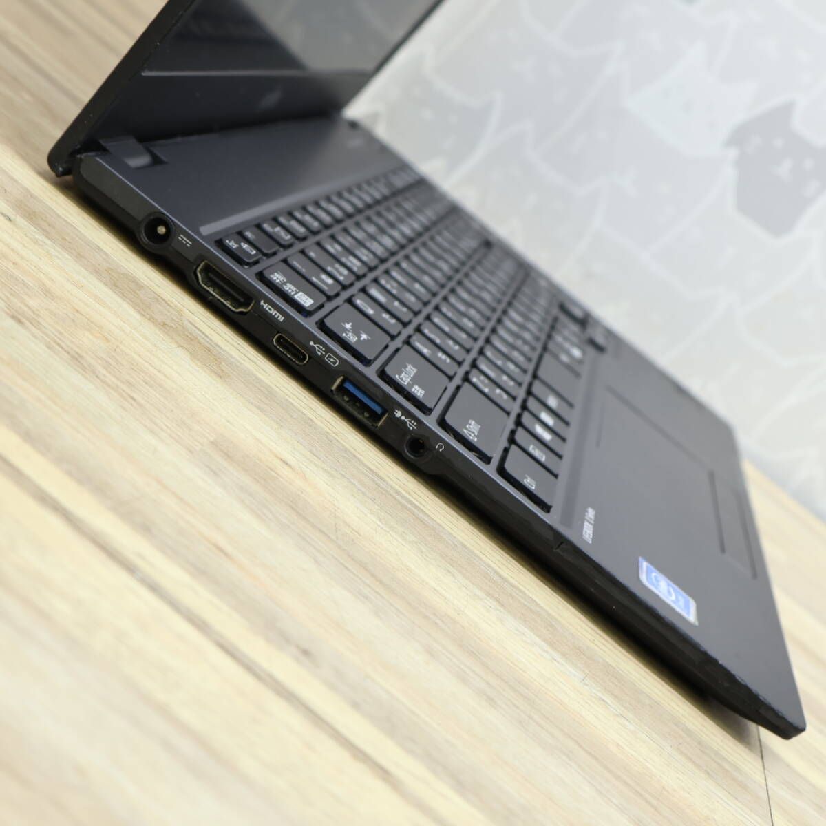 ☆美品 SSD256GB メモリ8GB☆U938/T Webカメラ TypeC Bluetooth 高