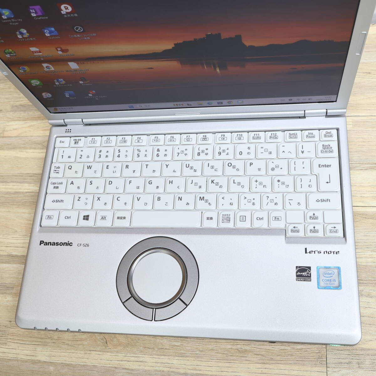☆美品 高性能7世代i5！SSD128GB メモリ8GB☆CF-SZ6 Core i5-7200U Web