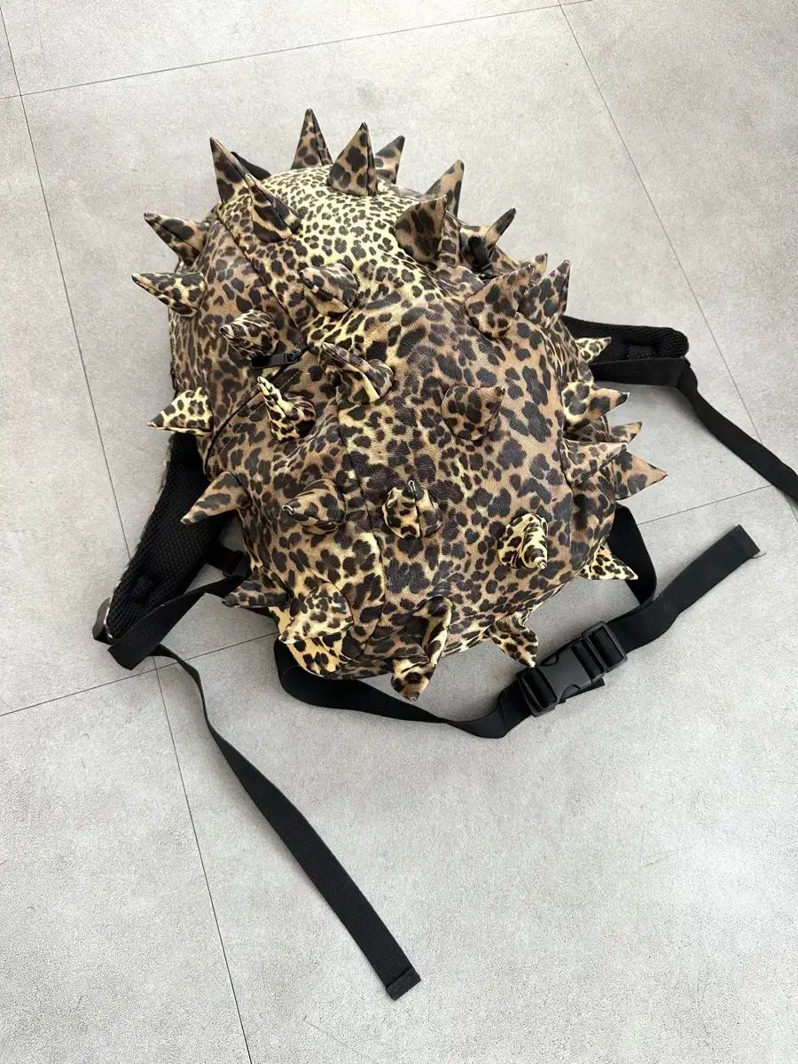 JPN VTG レオパード タートル スパイク バックパック