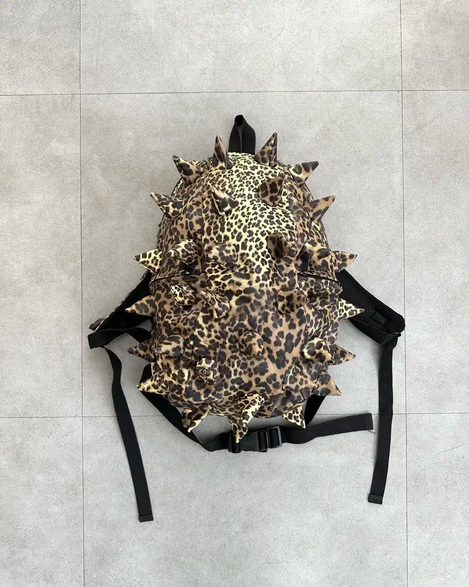 JPN VTG レオパード タートル スパイク バックパック