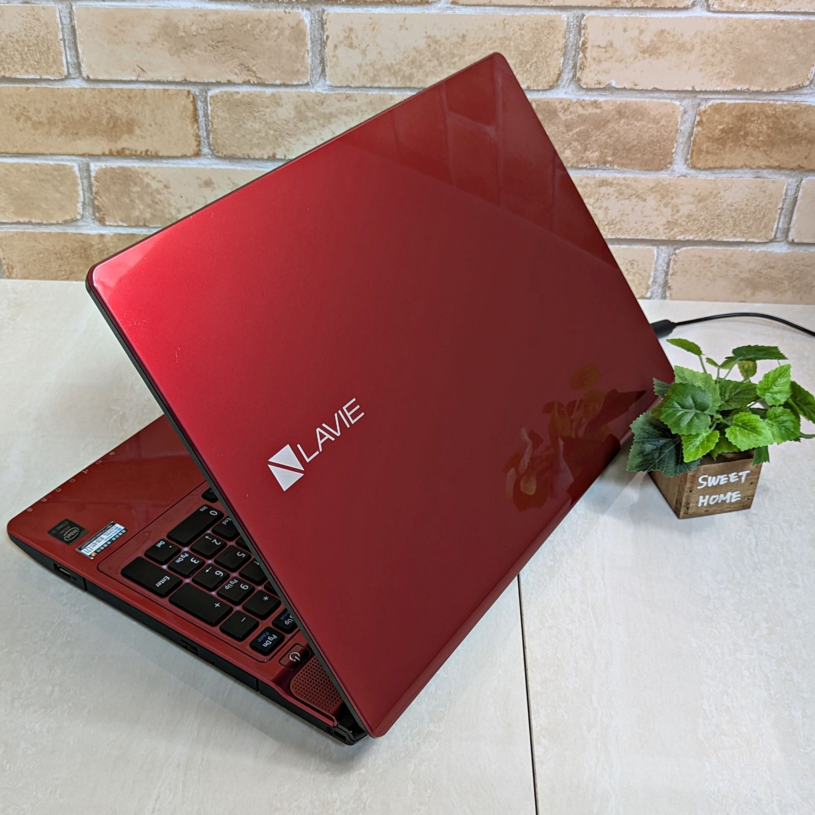 オフィス付き Office2021☆SSD☆高性能ji3第5世代/初心者OK！Windows11