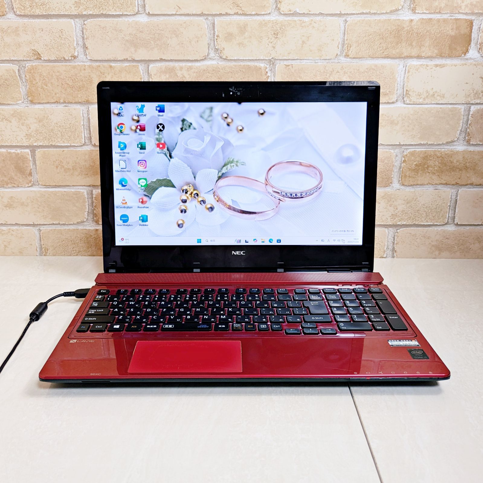 オフィス付き Office2021☆SSD☆高性能ji3第5世代/初心者OK！Windows11