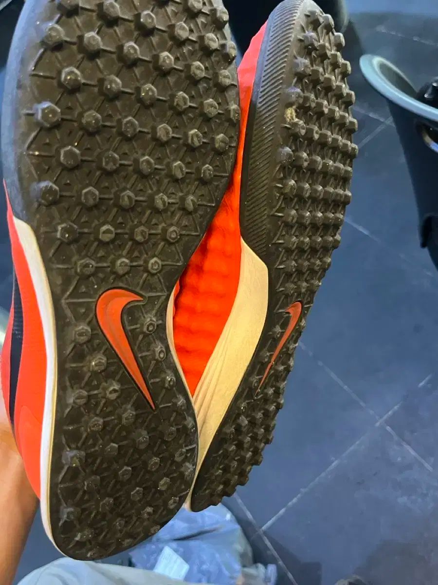 ナイキ マジスタ フィナーレ 285mm TF - メルカリ