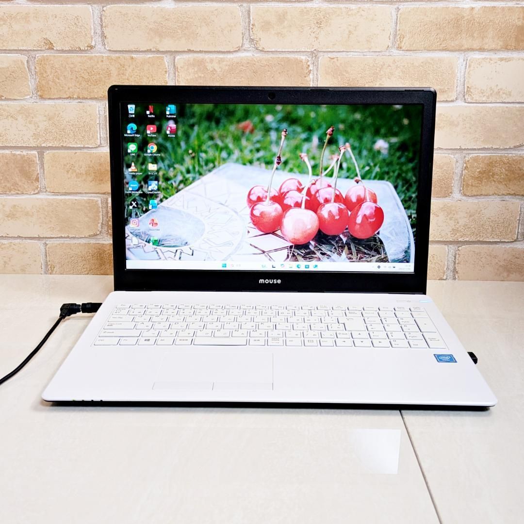 美品☆新品SSD爆速☆初心者OK！即使用可☆Win11ノートパソコン☆A04 美品☆オフィス付き！新品SSD☆初心者OK☆Win11ノートパソコン☆A04