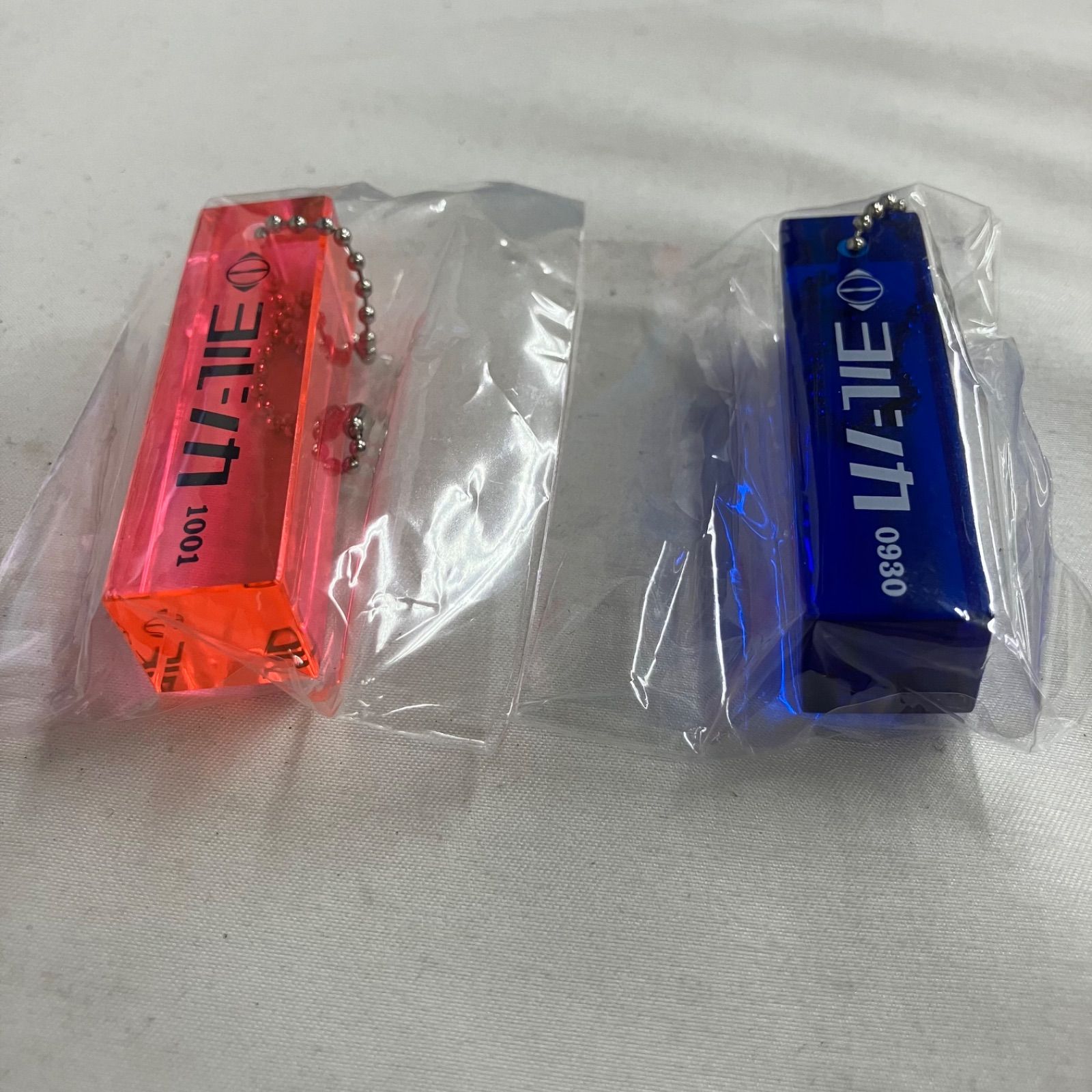 未開封 ヨルシカ ルームキーホルダー 2025 盗作 再演 0930 1001 青