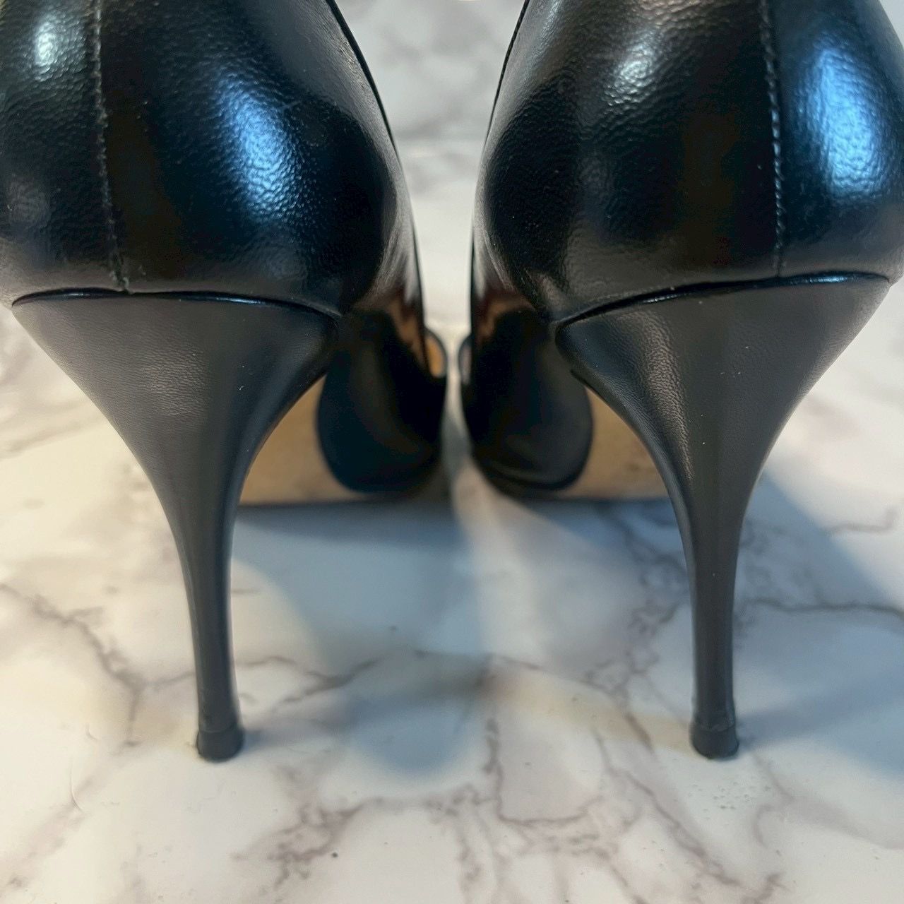 Manolo Blahnik ブラック ハイヒール MANOLO BLAHNIK ブラックハイヒール - メルカリ