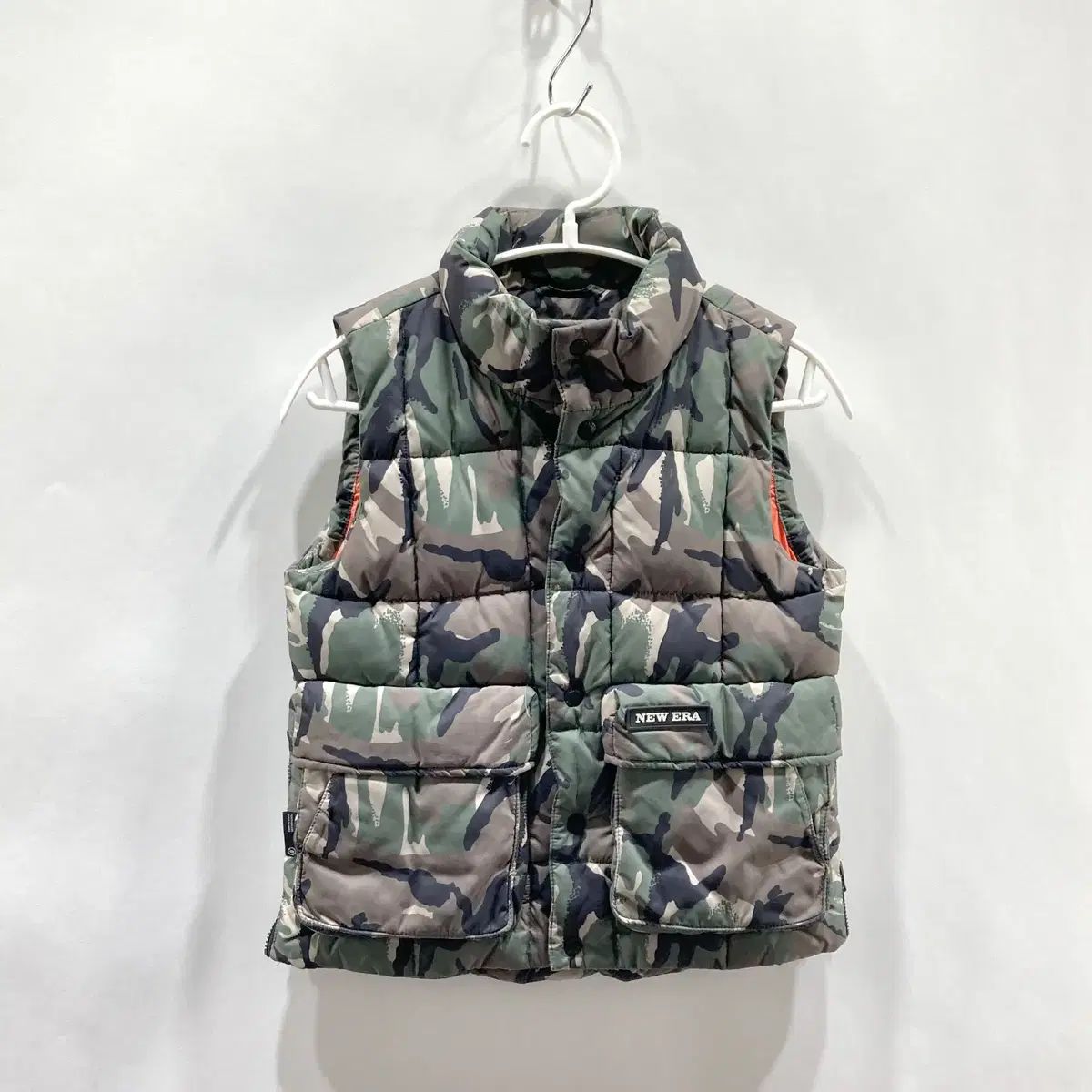 ニューエラ キッズ ダウンベスト カモフラ 120 6-7 ヴィンテージ