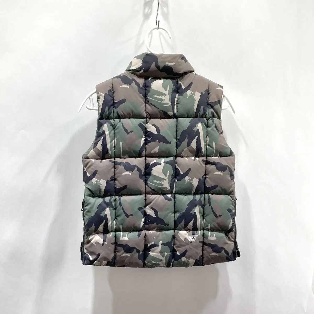 ニューエラ キッズ ダウンベスト カモフラ 120 6-7 ヴィンテージ