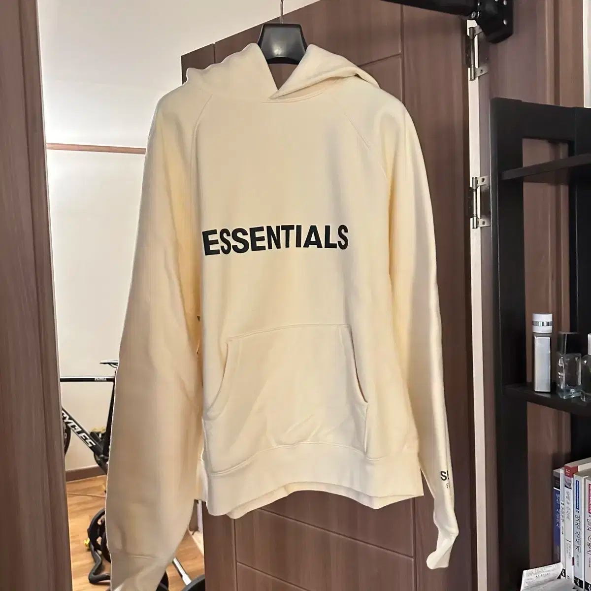 FOG ESSENTIALS（エフオージーエッセンシャルズ） パーカー FOG 