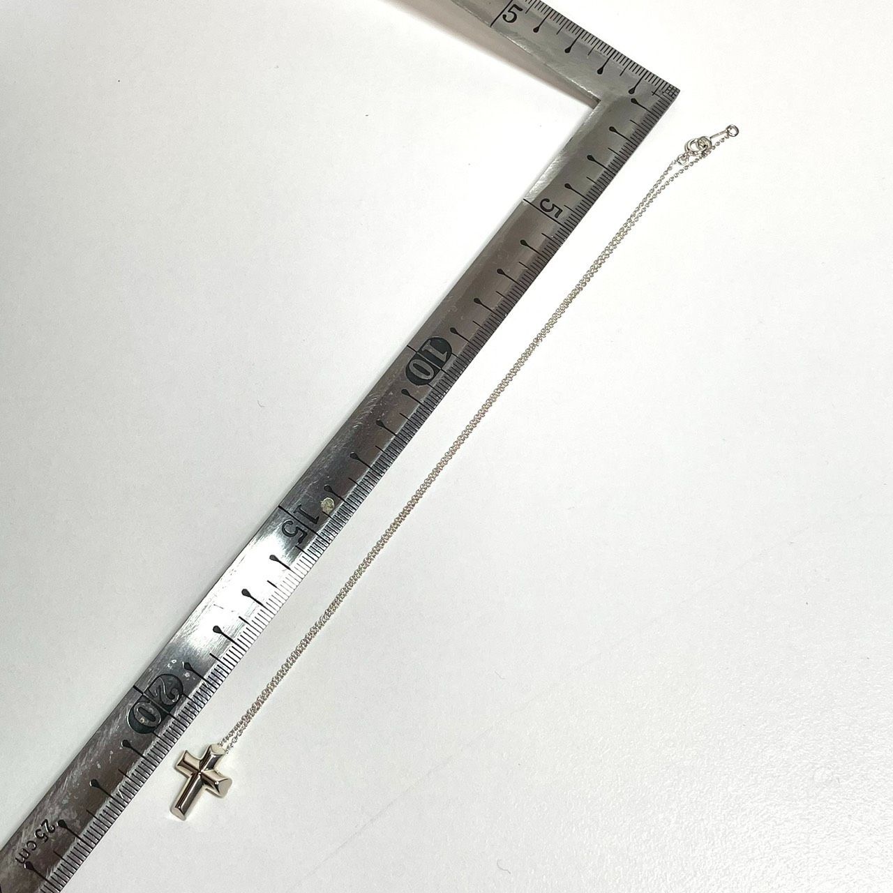 美品】Tiffany＆Co. ティファニー テンダネスハートクロス ネックレス 