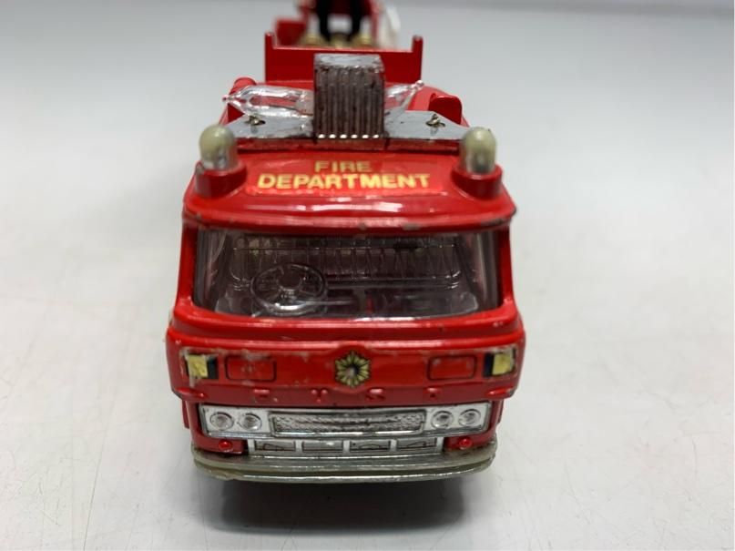 ヨネザワ ダイヤペット 点滅梯子消防車 三菱ふそう 光るミニカー 絶版