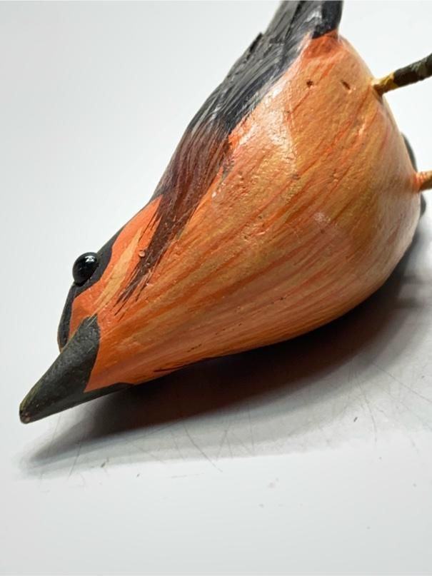 希少 アカガオアメリカムシクイ バードカービング 野鳥彫刻 木彫りの