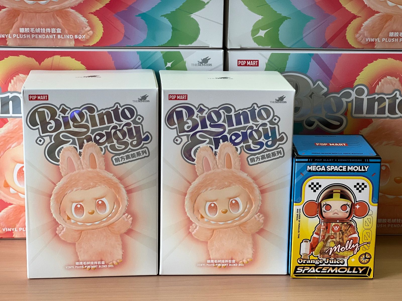 ⭐️【正規品・新品未開封】ラブブ Labubu Big into Energy 2ピース