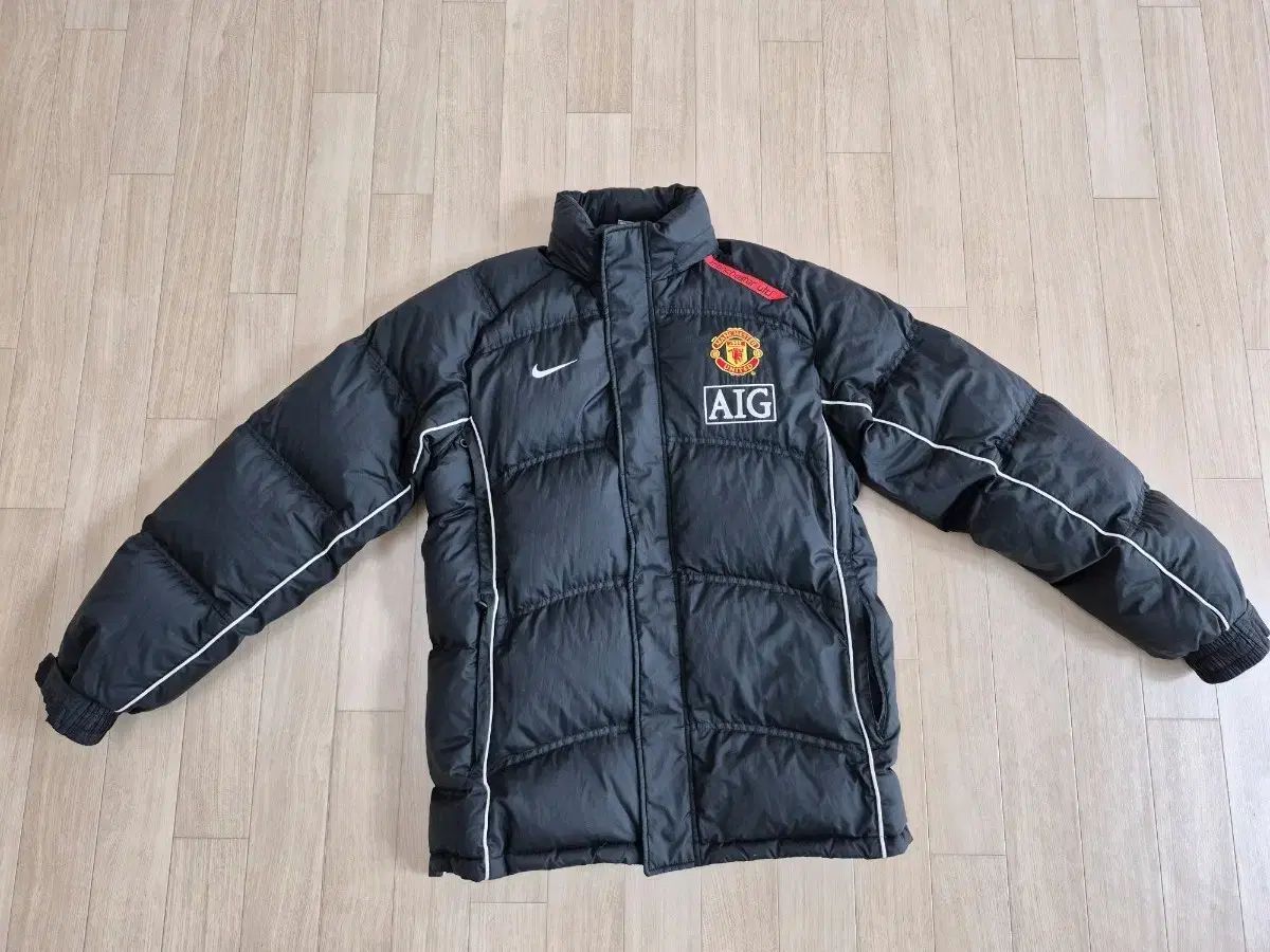 NIKE マンチェスター・ユナイテッドFC AIG ダウン ブラック 90サイズ