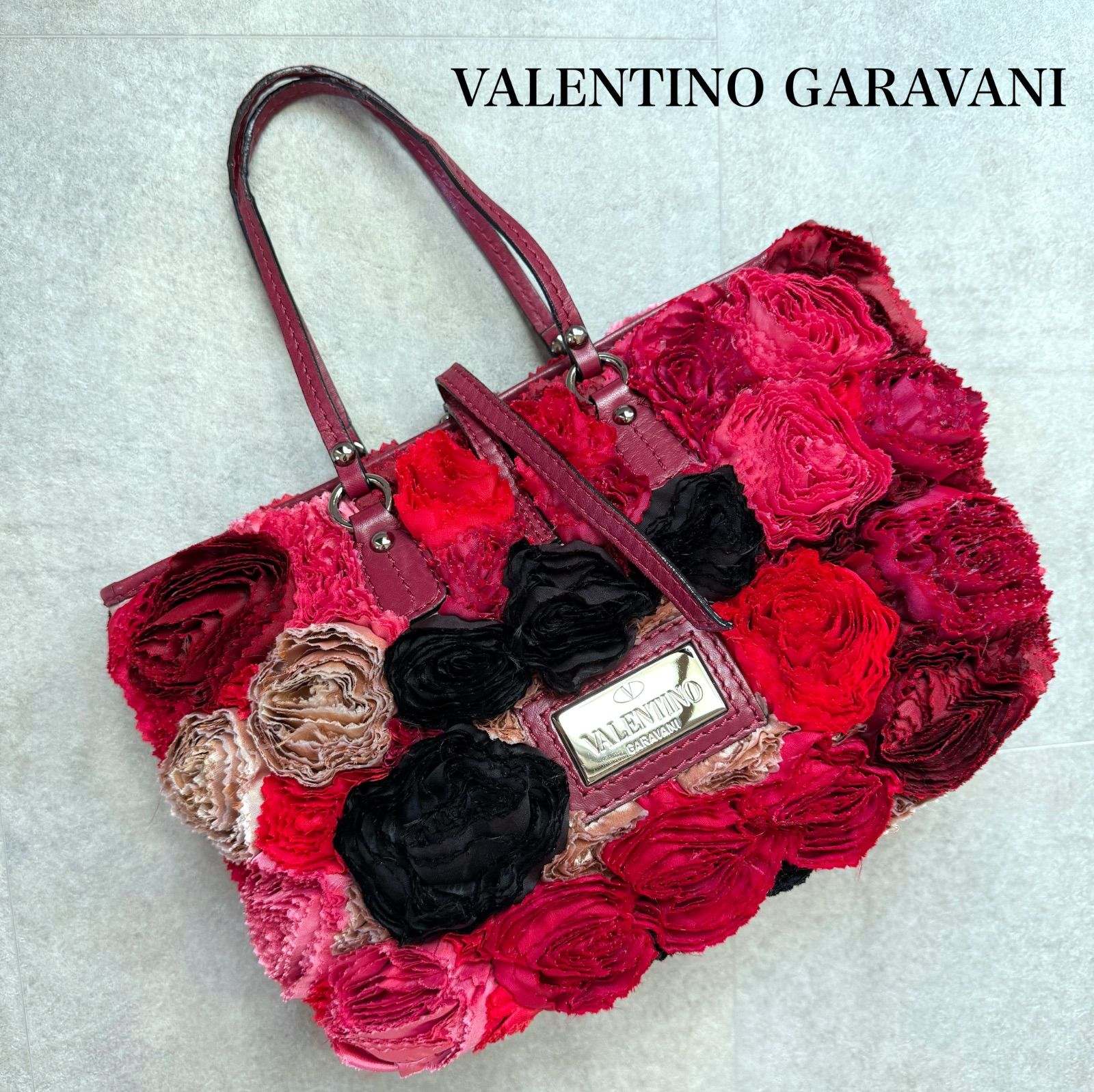 希少 VALENTINO GARAVANI ヴァレンティガラヴァーニ ローズ フラワー