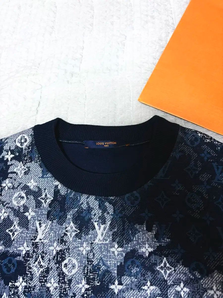 【新品同様】ルイヴィトン トレーナー モノグラム タペストリー スウェット L Louis Vuitton ルイヴィトン タペストリー スウェット - メルカリ