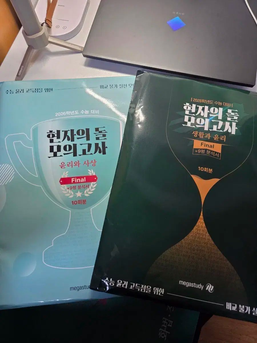 n*o様 VERSACE❣️黒の毛皮・レザー ジャケット60万ミンクFOXラム n*o様 VERSACE❣️黒の毛皮・レザー ジャケット60万ミンクFOXラム
