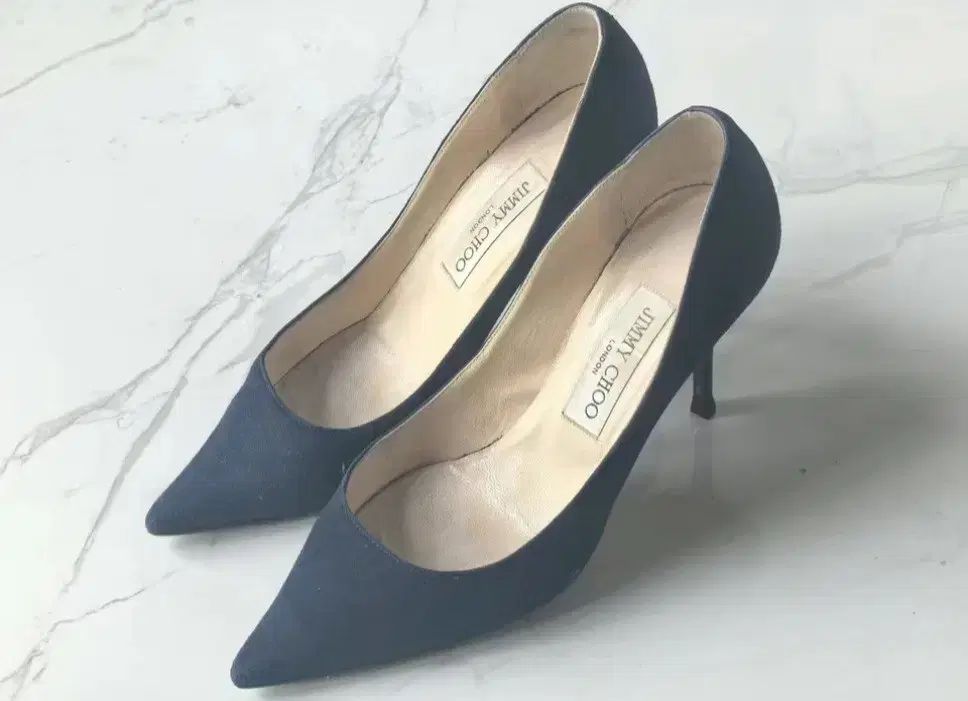 Jimmy Choo ジミーチュウ ネイビー スウェード レディース パンプス 37