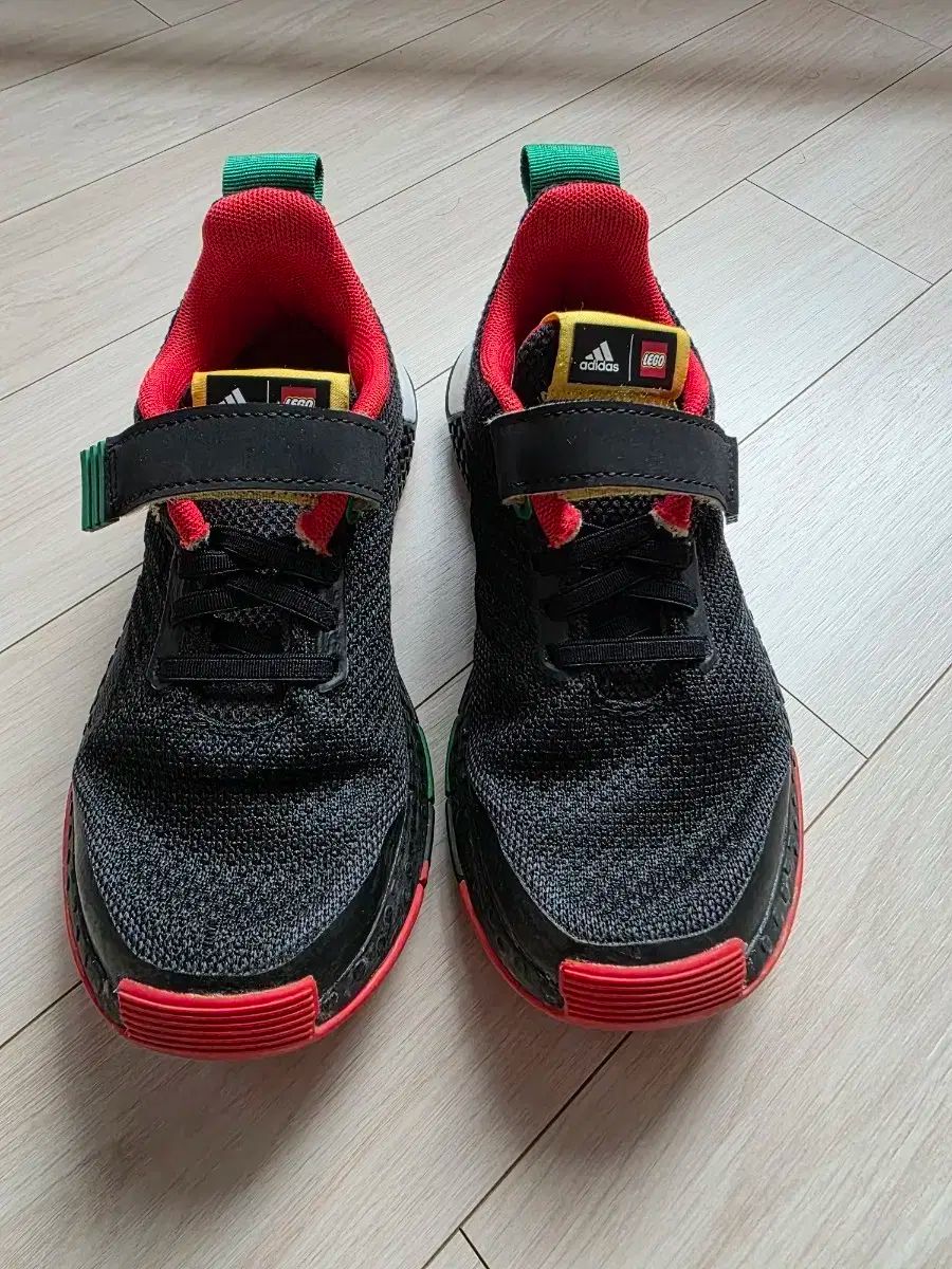 アディダス LEGOブロック コラボ スニーカー 190 mm