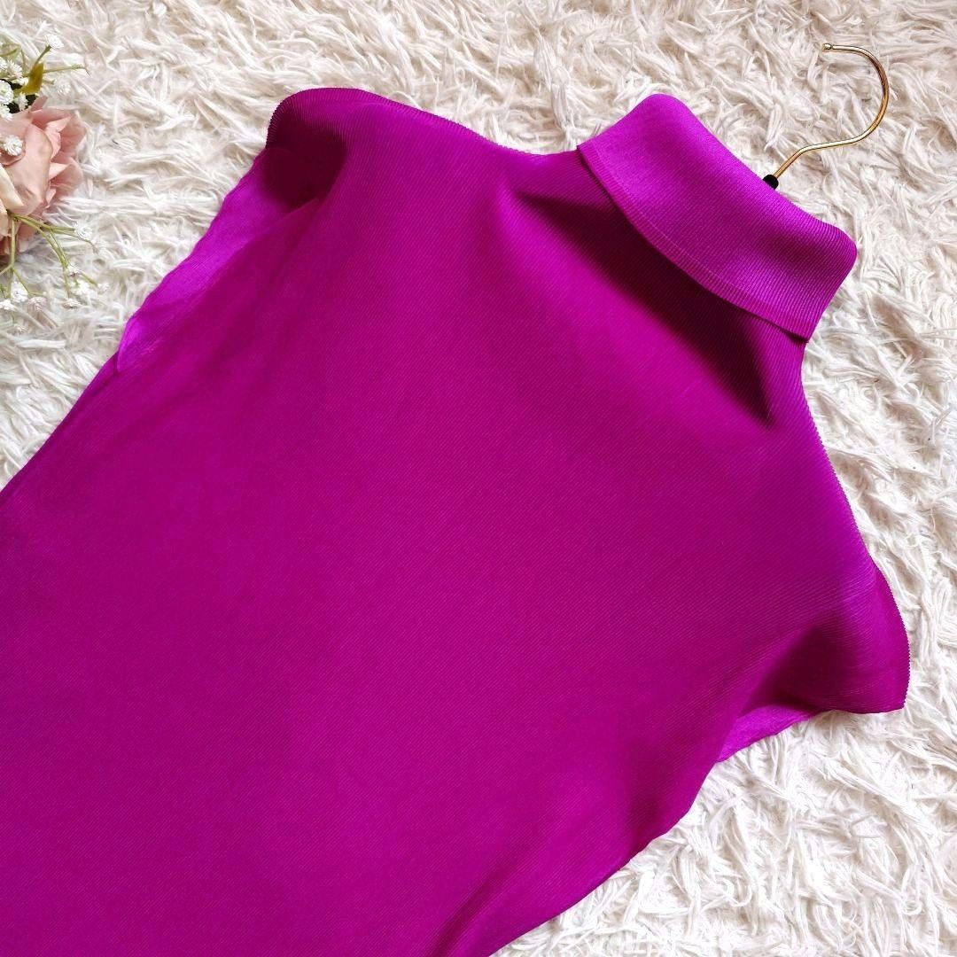 プリーツプリーズ イッセイミヤケ ハイネック ノースリーブ カットソー プリーツ マゼンタピンク トップス フレンチスリーブ