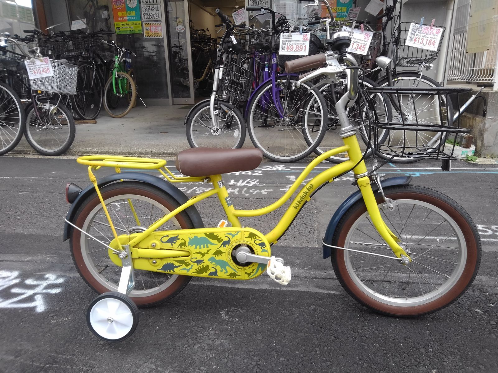 引き取り限定！(名古屋市昭和区)子供自転車３８２９ １６インチ ギヤなし 身長１０４㎝前後 ＊片足スタンドに変更可・無料（購入時のみ）