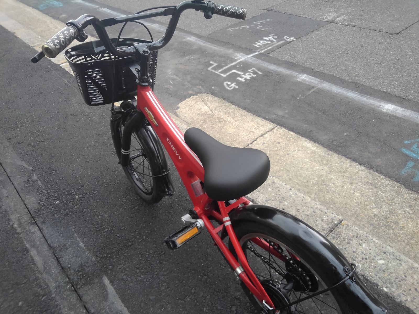 引き取り限定！(名古屋市昭和区)子供自転車3844 前後タイヤ新品