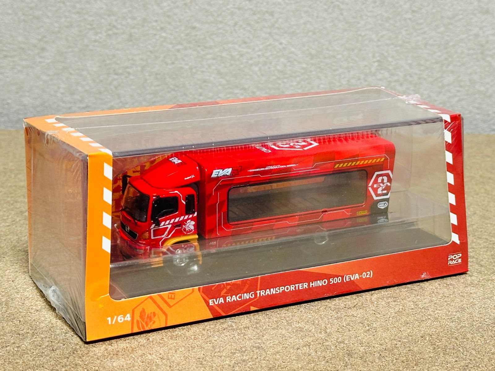 POPRACE 1/64 エヴァンゲリオン EVA RT PRODUCTION MODEL02 HINO 500