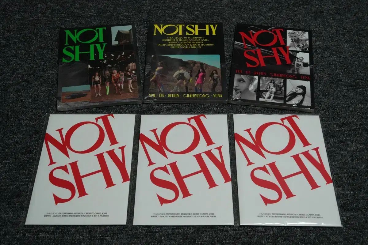 まとめ売り) ITZY（イッチ） - Not Shy 特典付き - メルカリ