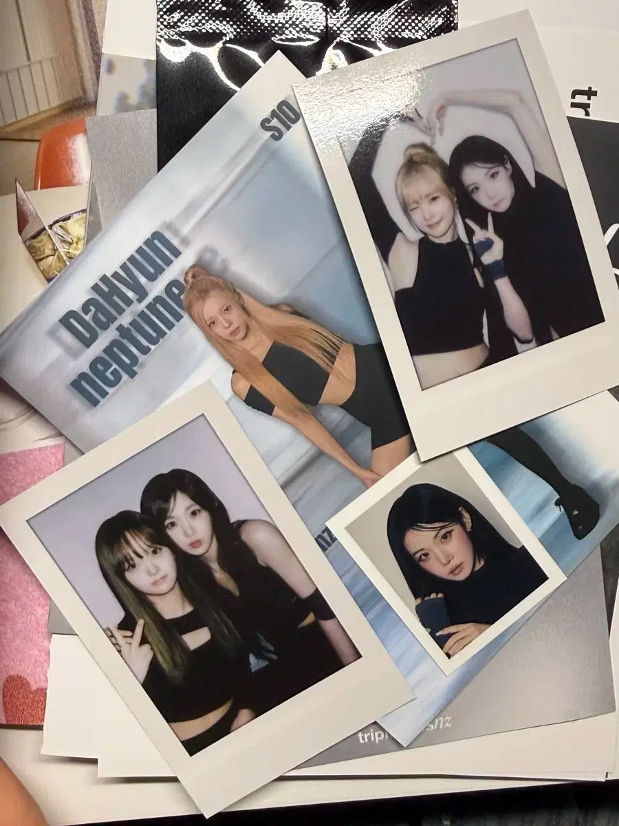 tripleS MS/NZ トリプルエス サイン入り アルバム - メルカリ