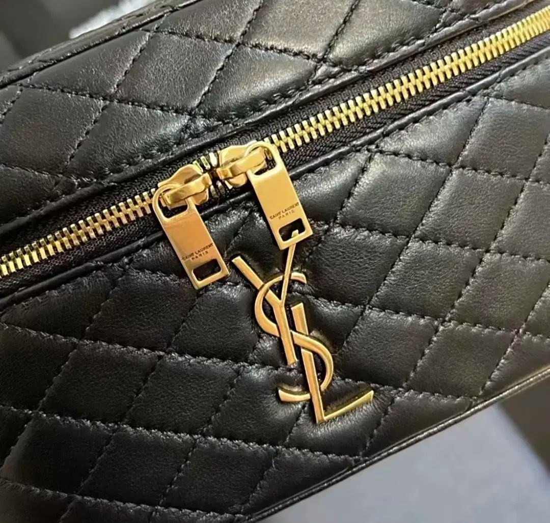  サンローラン GABBY VENICE ショルダーバッグ その他 トップス