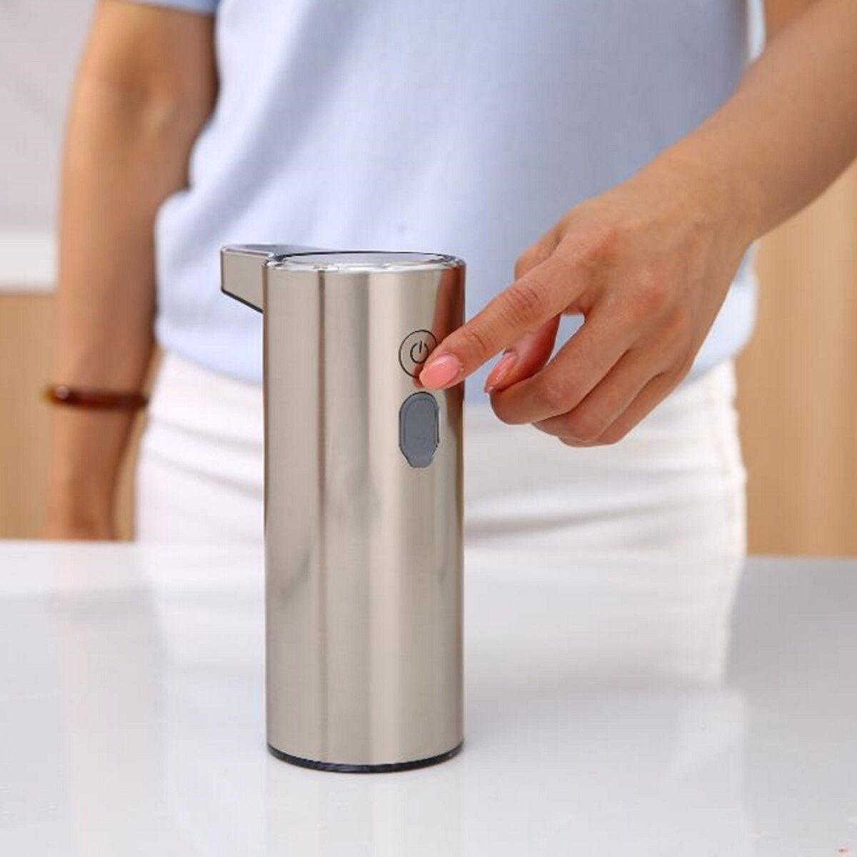 自動 タッチレス