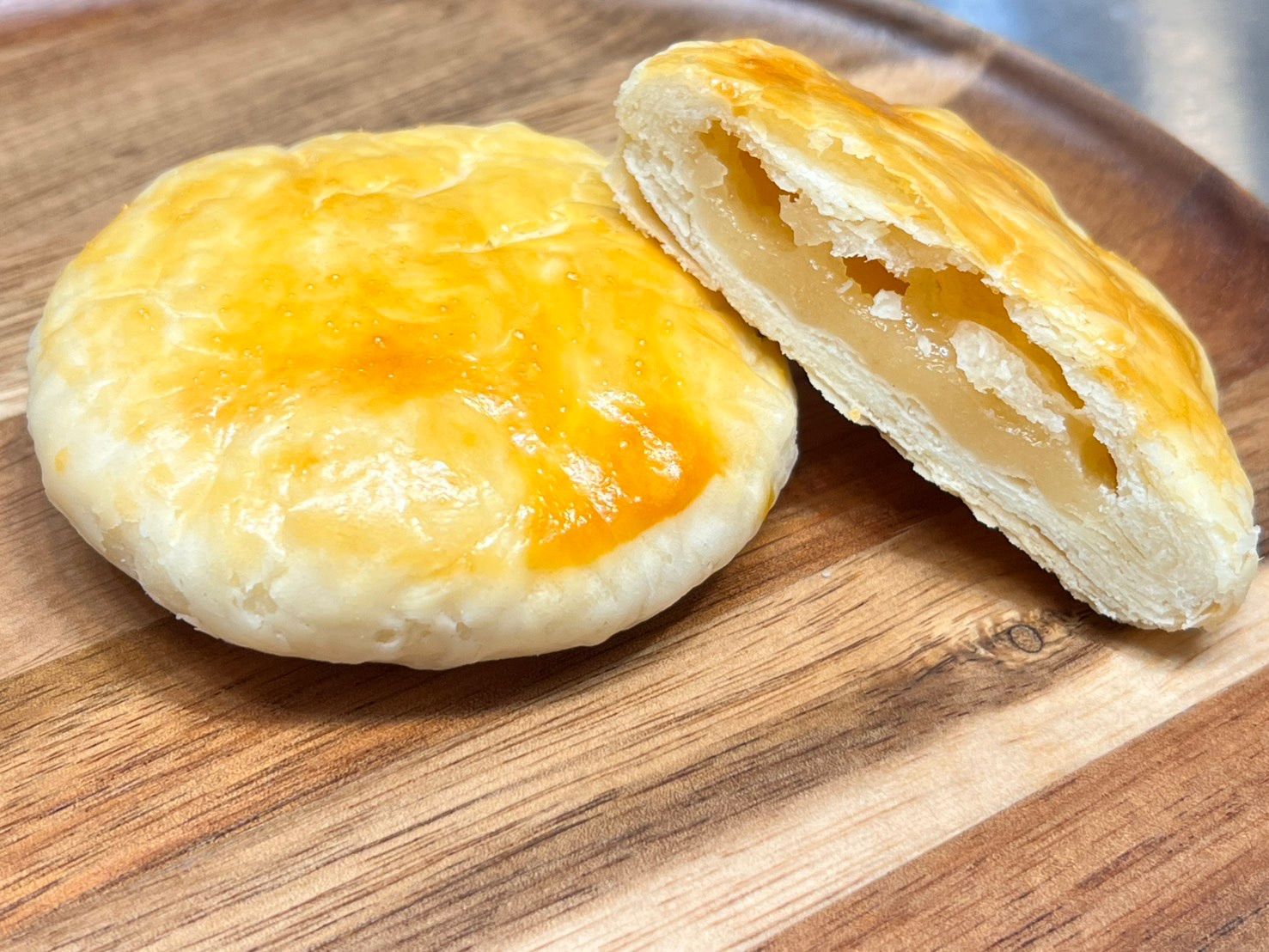 充電ケーブル　日産純正　7.5ｍ 台湾名物 太陽餅｜サニービスケット 手作り 台湾直送風 人気スイーツ