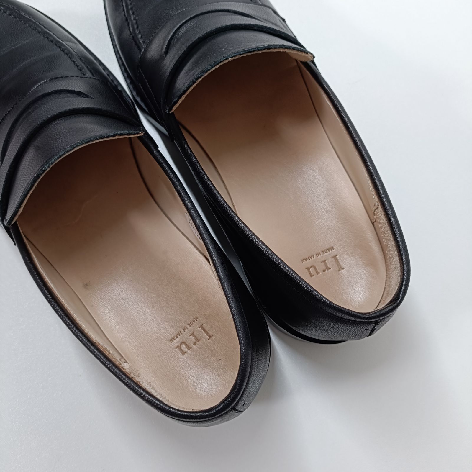 Iru CLASSIC COIN LOAFER Horse イル コインローファー ブラック