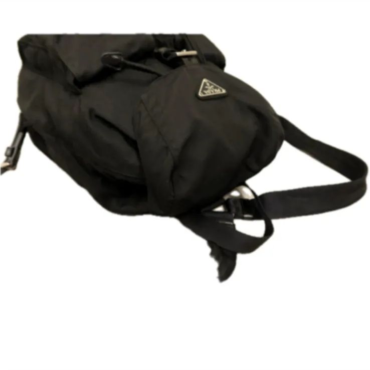 プラダ　ナイロン ポコノ　リュック　黒色　PRADA　18705612 プラダ ナイロン ポコノ リュック 黒色 PRADA 18705612 楽天市場