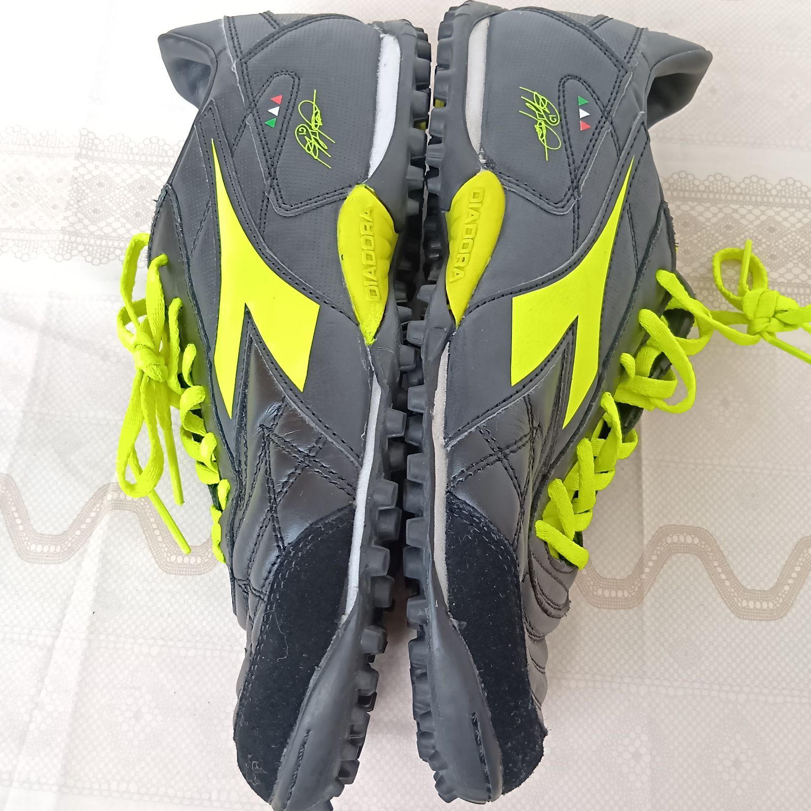 美品】DIADORA ディアドラ M.WINNER RB LT TF バッジョモデル サイズ