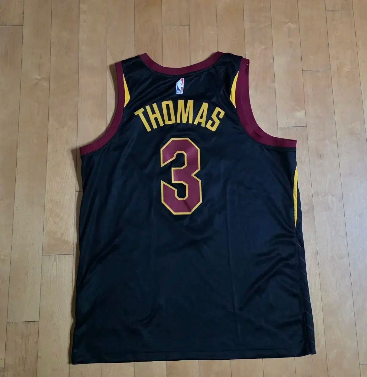 ナイキ NBA スウィングマン ジャージ48 トーマス