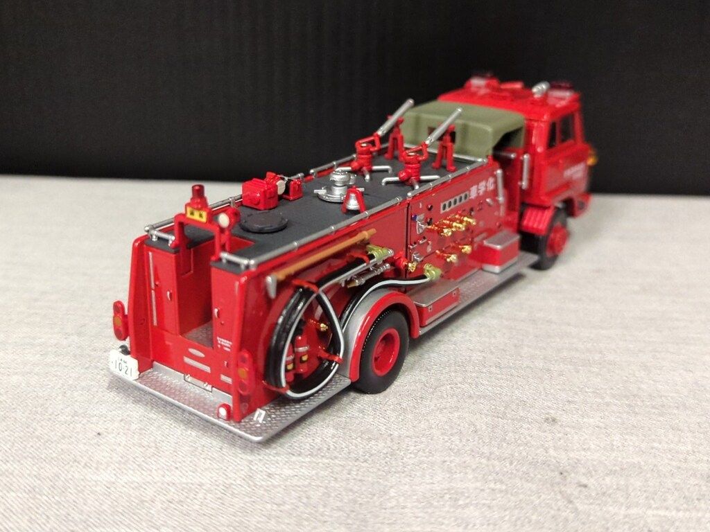 トミーテック TOMICA LIMITED VINTAGE NEO 日野 KB324型 化学消防車