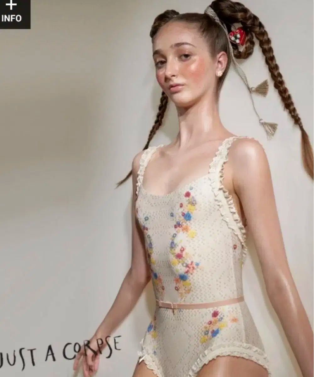 ジュスタコール エーデルヴァイス レオタード