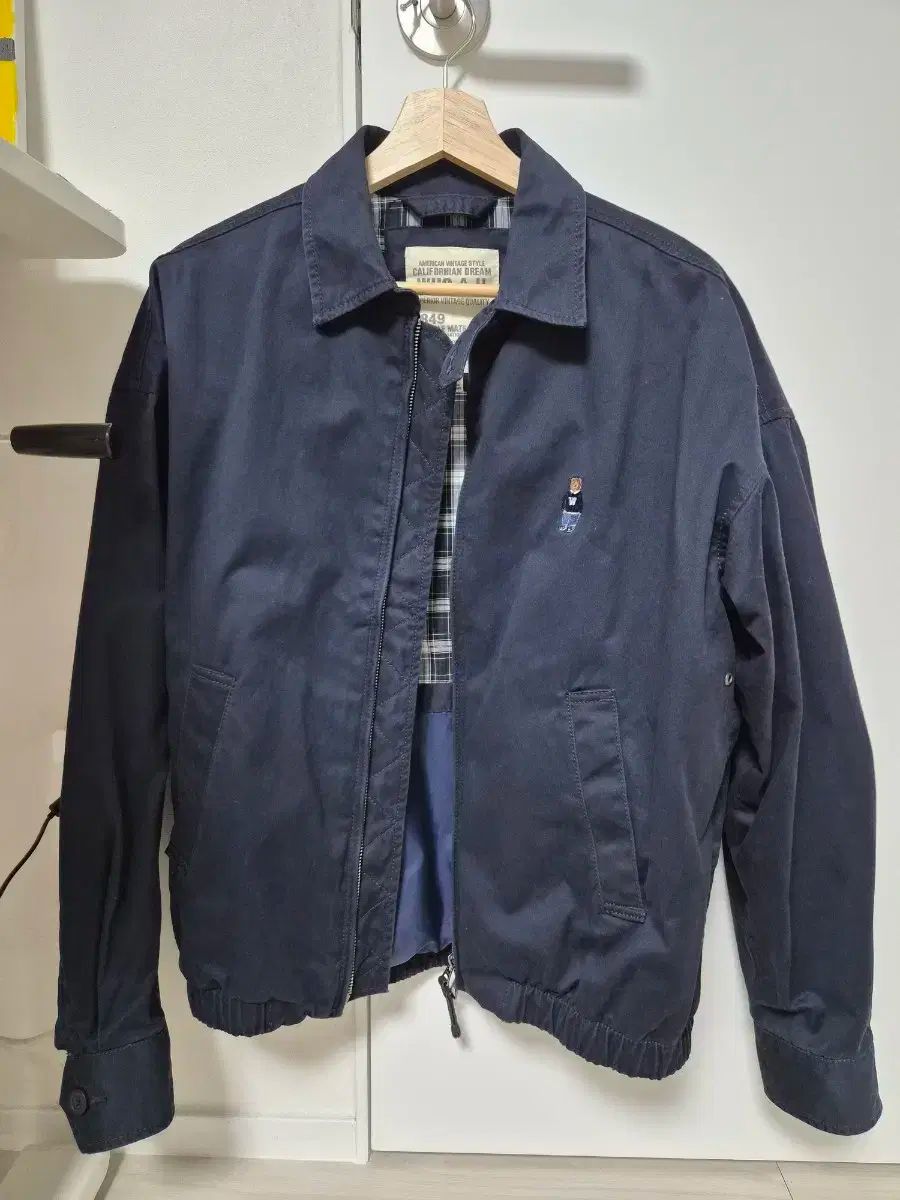 WHO.A.U フーアーユー ネイビー ブルゾン アウター