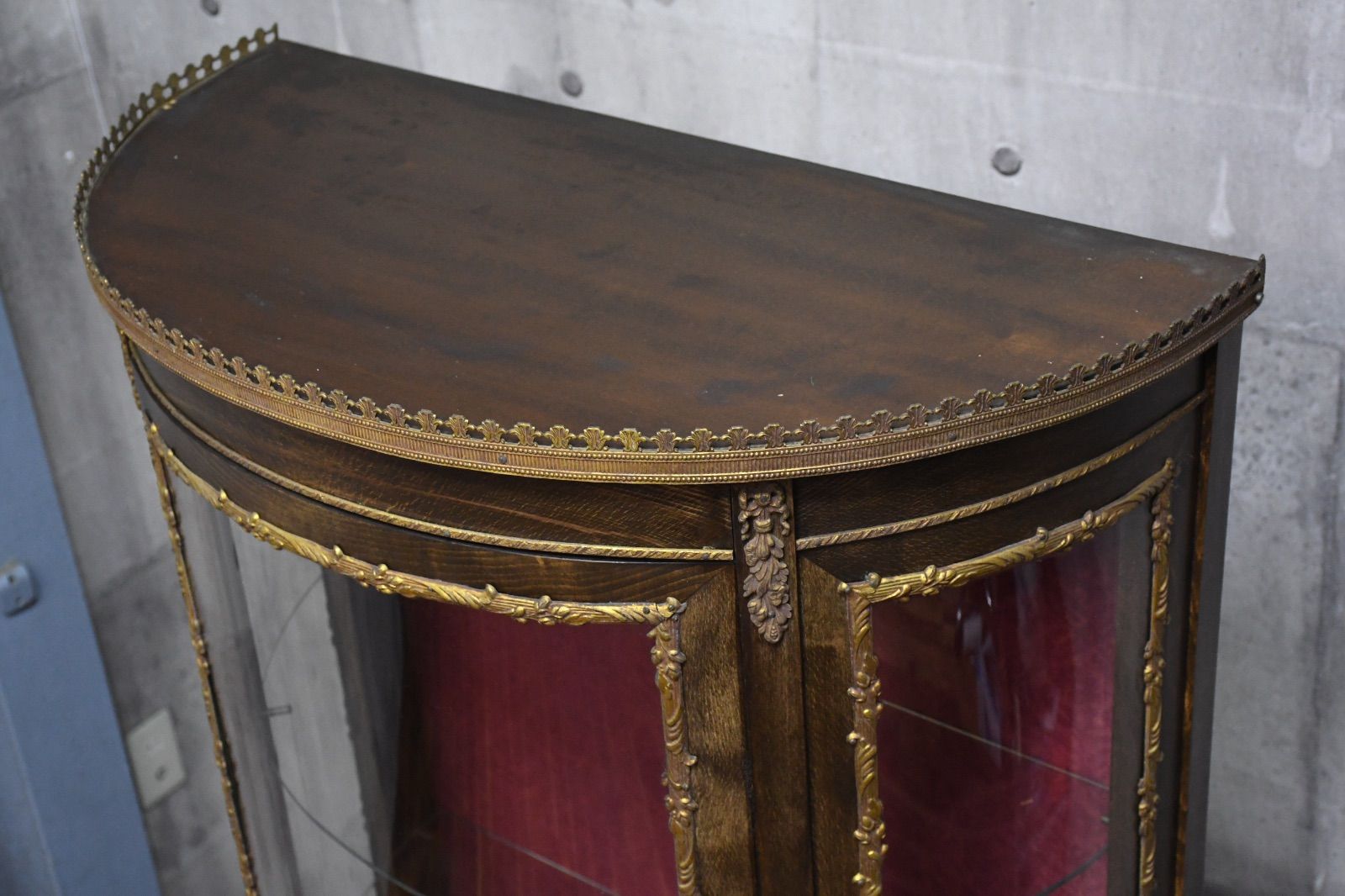 EKK31 スペイン製 Mariner マリネール 最高級 飾り棚 キュリオケース