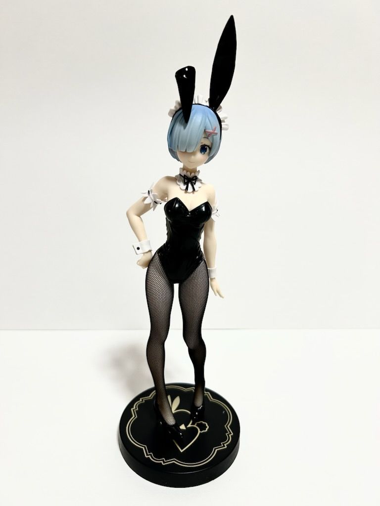 フィギュア10体まとめ売り - メルカリ