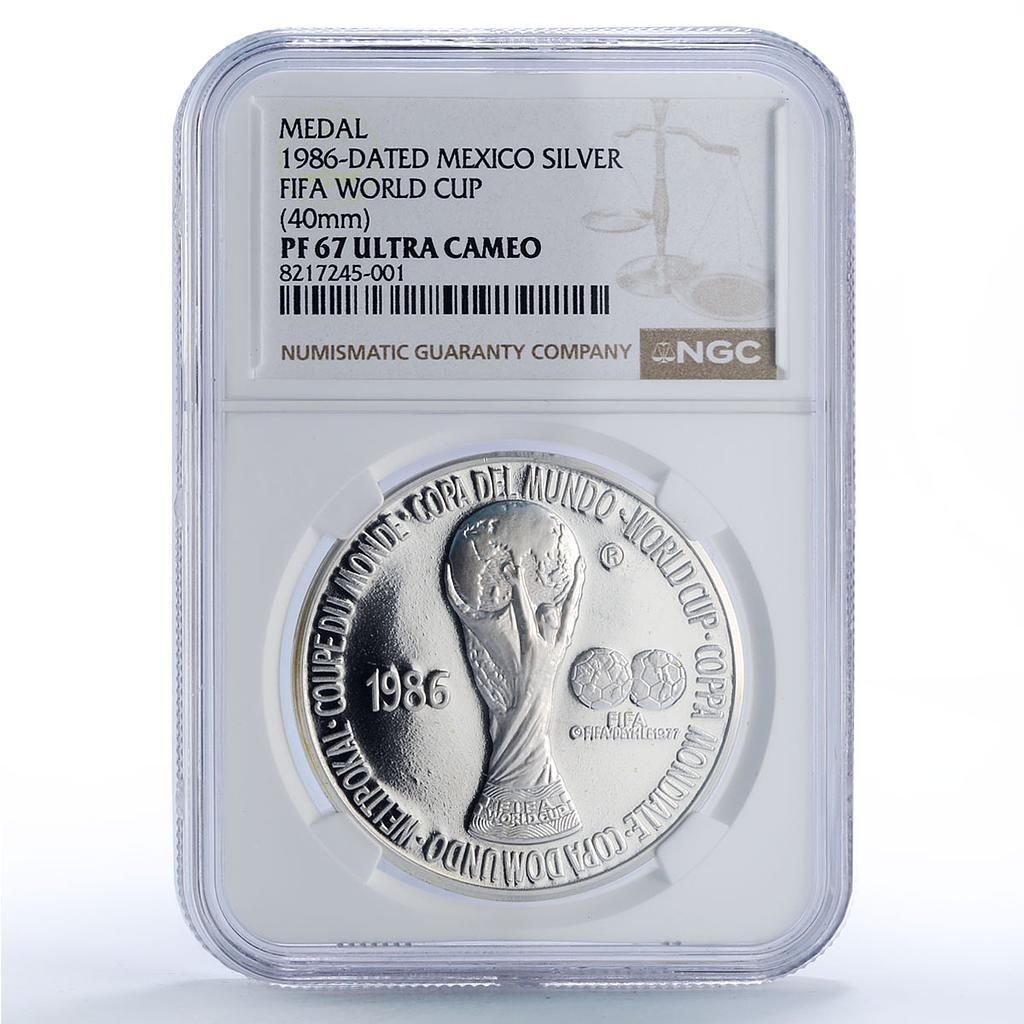 メキシコサッカーワールドカップメキシコトロフィーPF 67 NGC銀メダルコイン1986