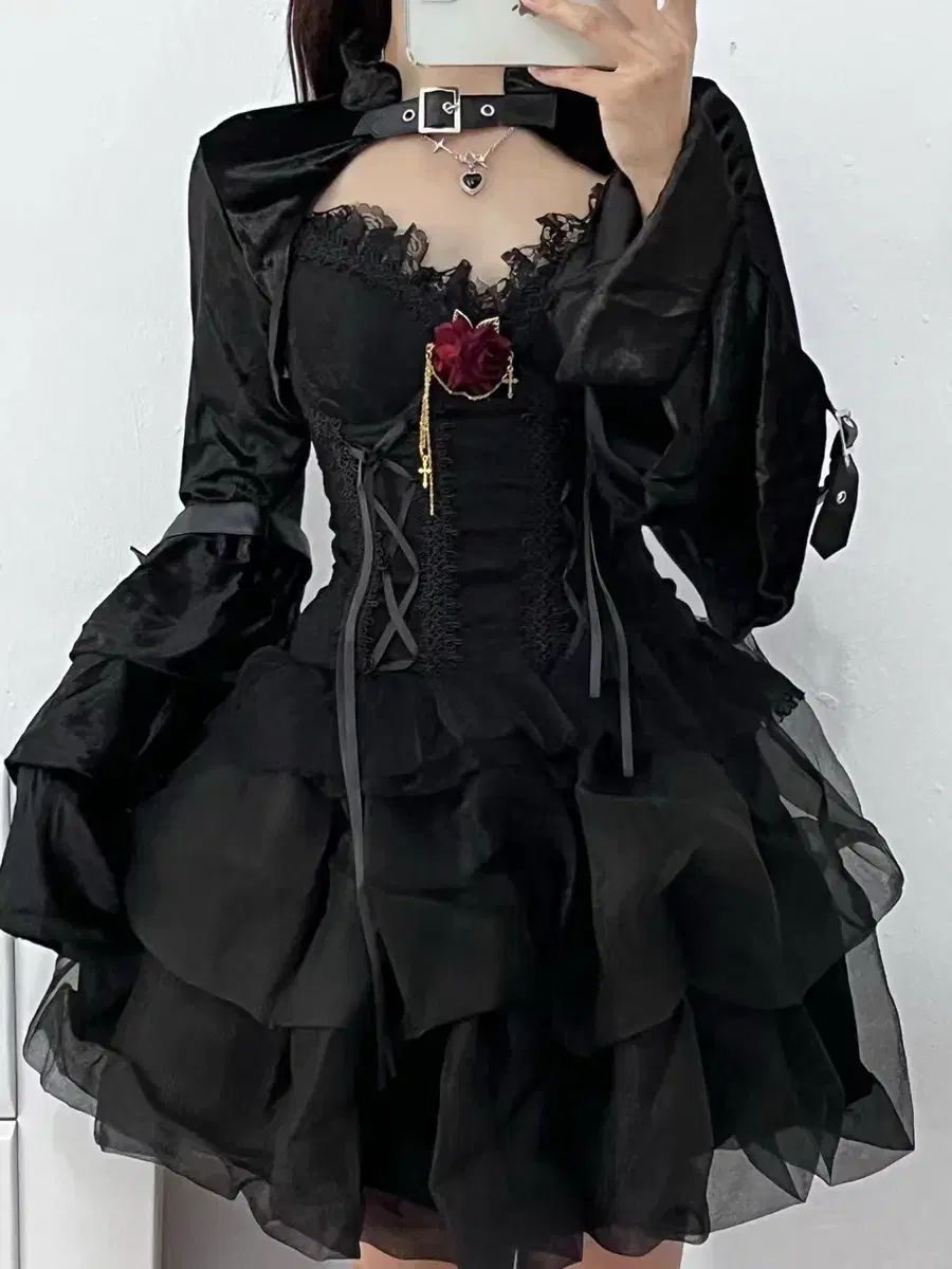 セール Grrr the Lipper 悪魔NOジップスカート ガルル 地雷系