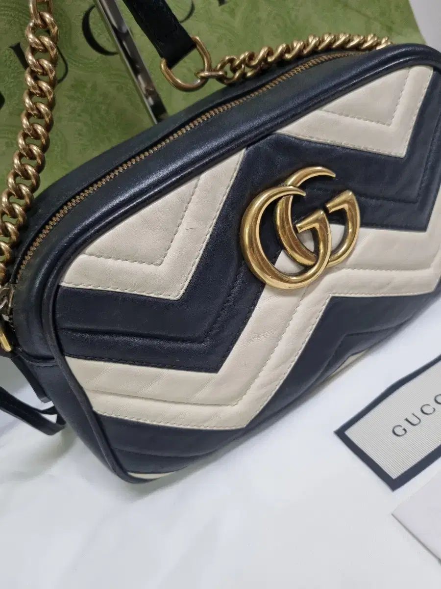 グッチ マトラッセ ミニバック 定価200万円台